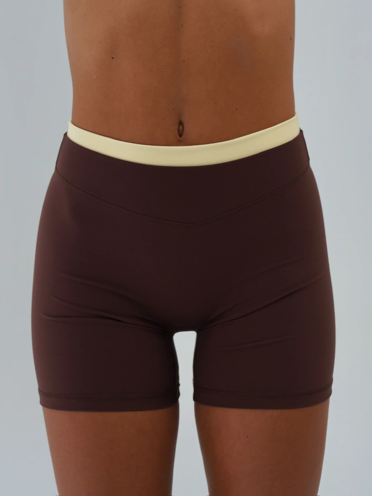 SHORTS MOCHA & SAND