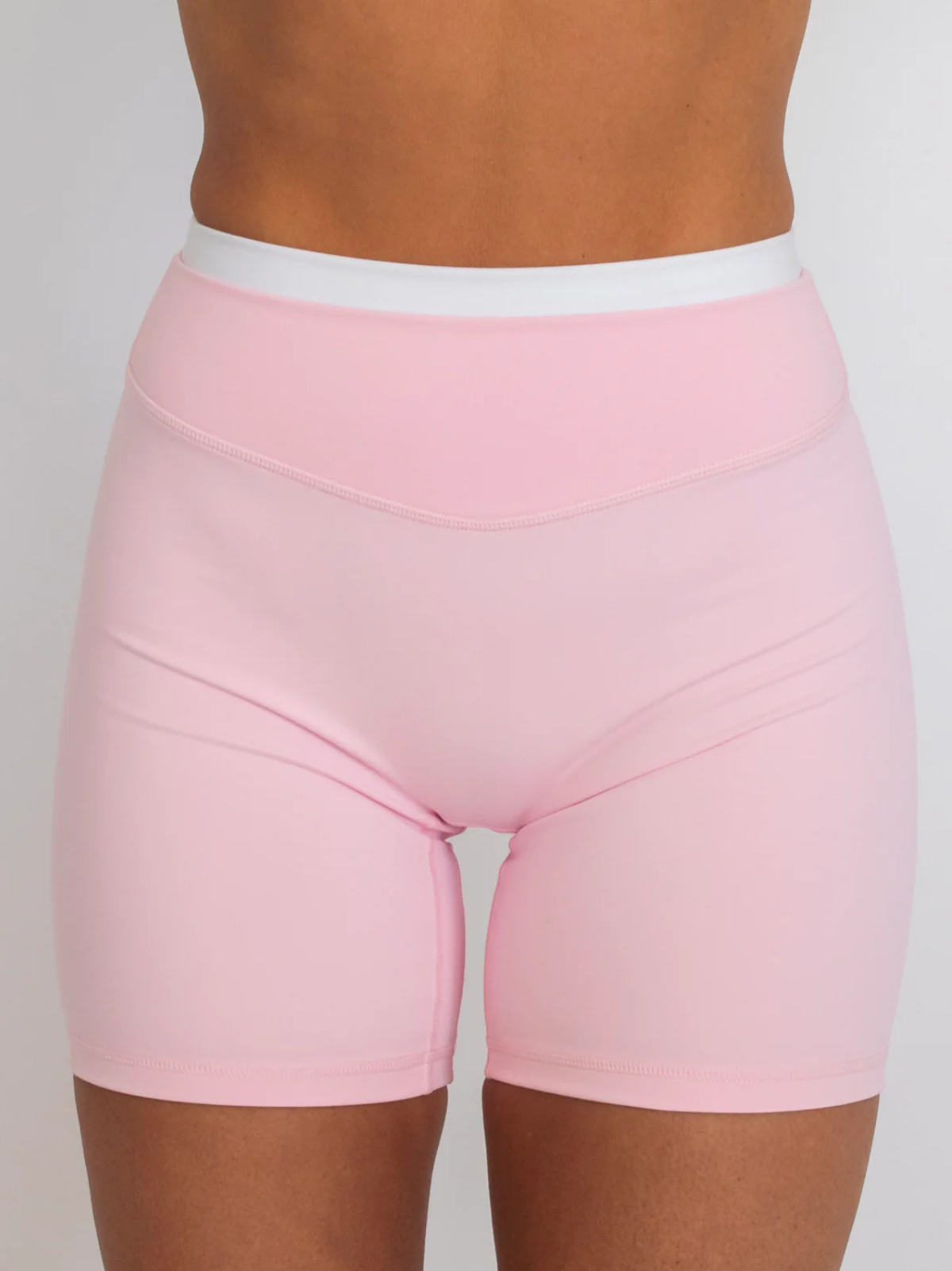 SHORT SOFT PINK & WHITE
