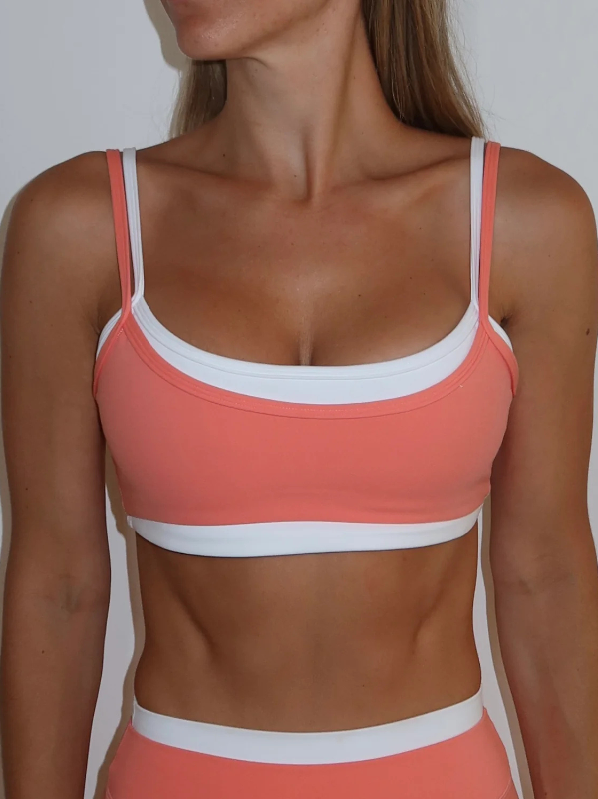 TOP GUAVA & WHITE