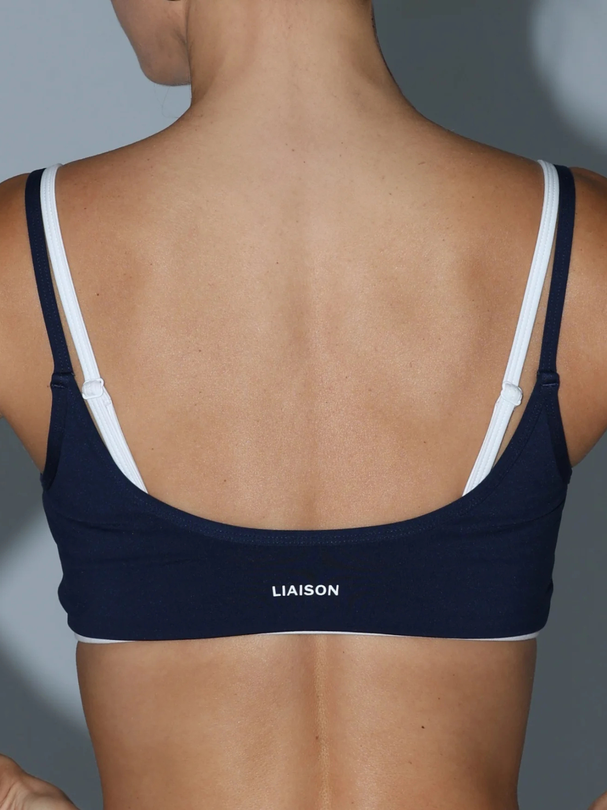 TOP NAVY & WHITE